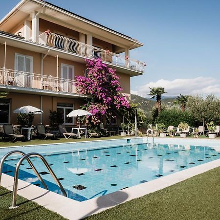 Hotel Panoramica Salo Exterior photo